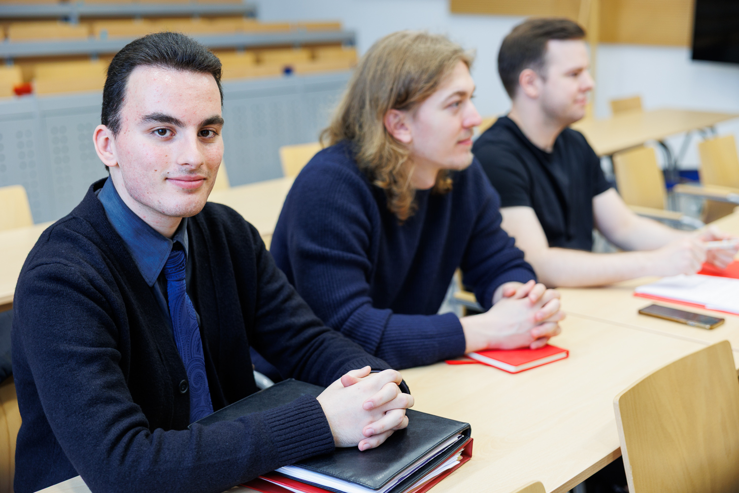 STUDY ECONOMICS CERGE EI14